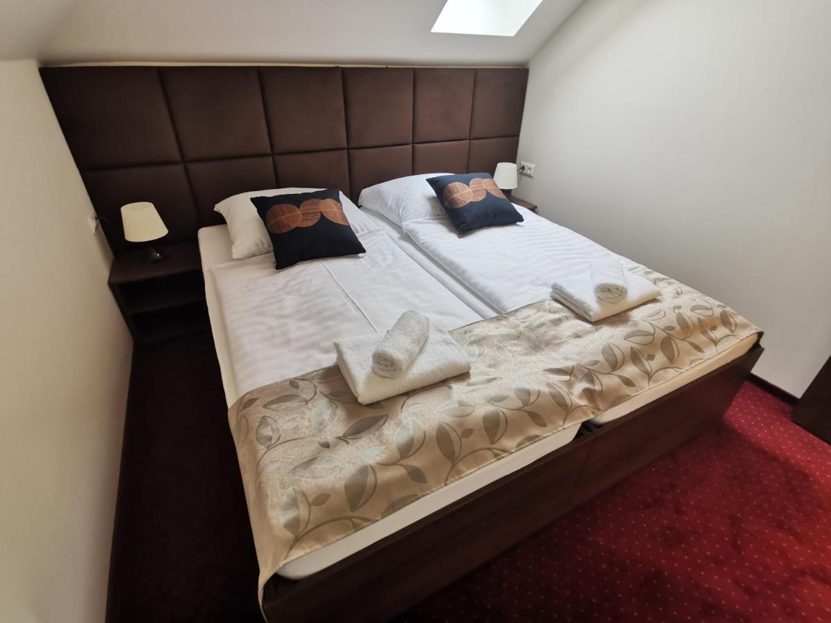 Termal Apartmanhaz Veresegyhaz Bagian luar foto